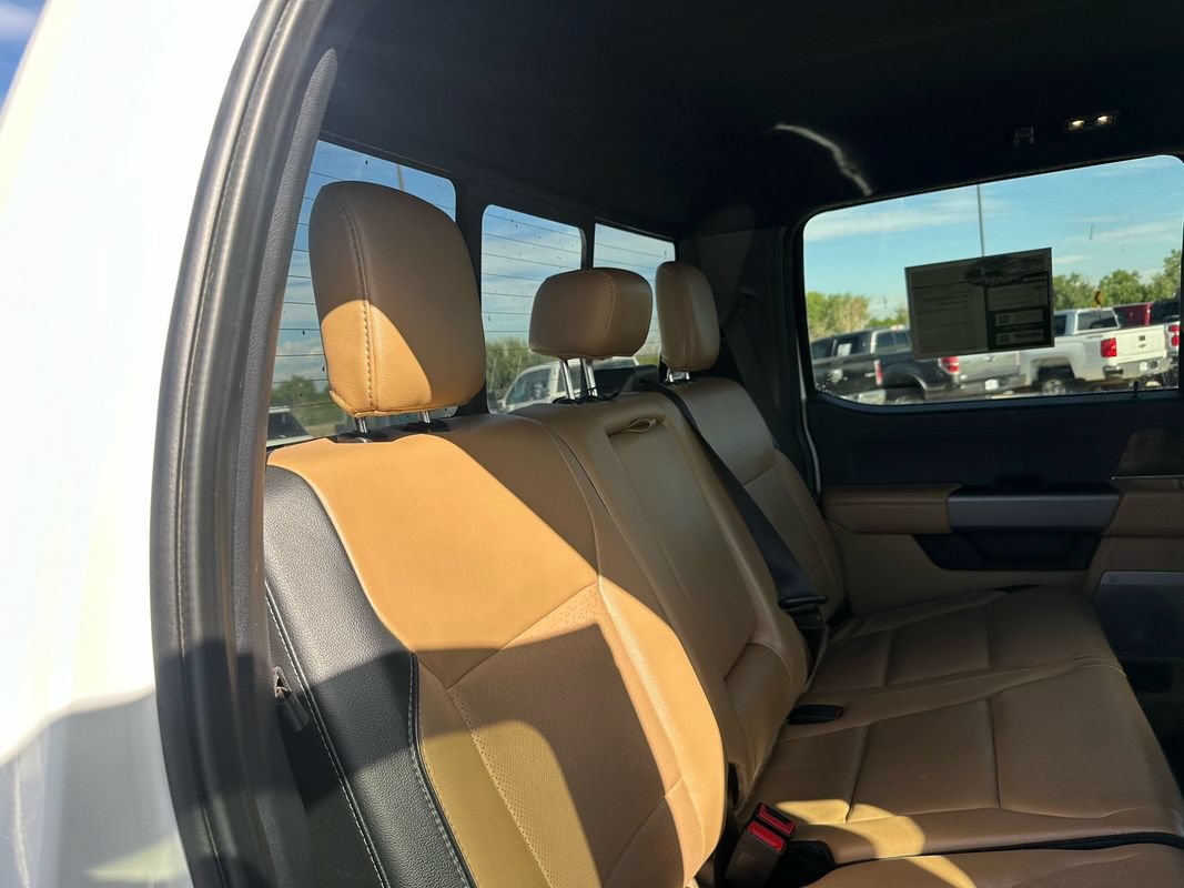 Used 2024 Ford F250 Lariat w/ Chrome Package AWD/4WD image 16