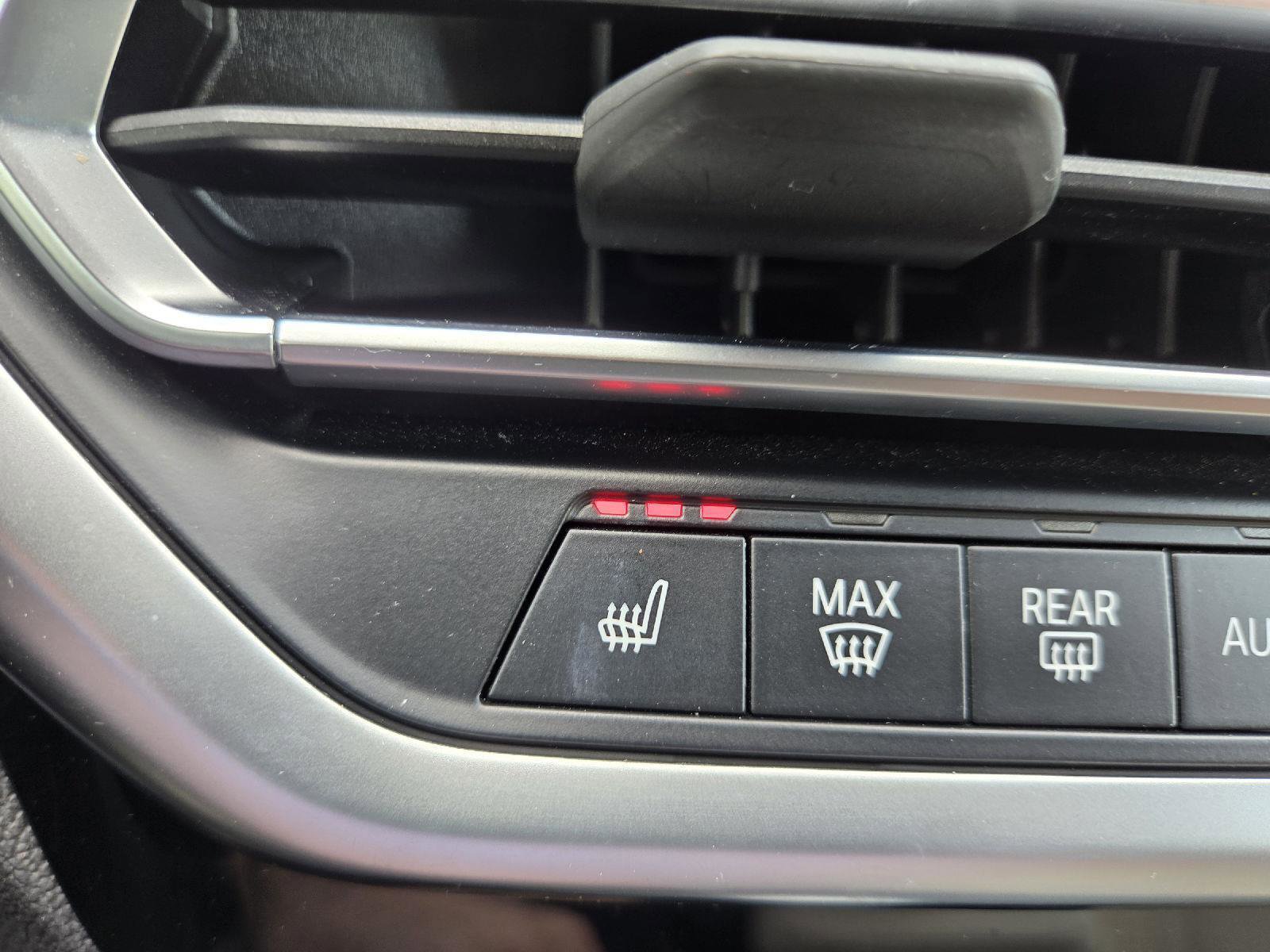 Used 2023 BMW X3 sDrive30i w/ Premium Package image 39