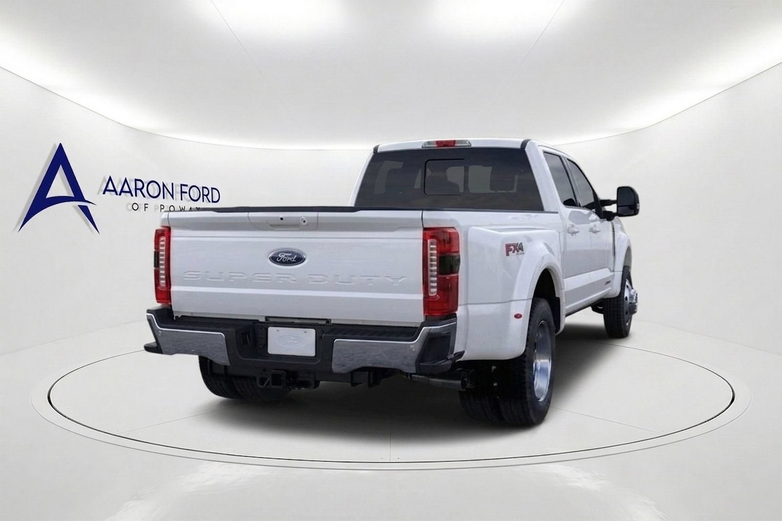 New 2026 Ford F450 Lariat w/ Lariat Ultimate Package AWD/4WD image 9