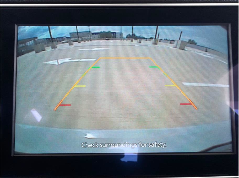 Used 2025 Nissan Leaf S FWD image 22