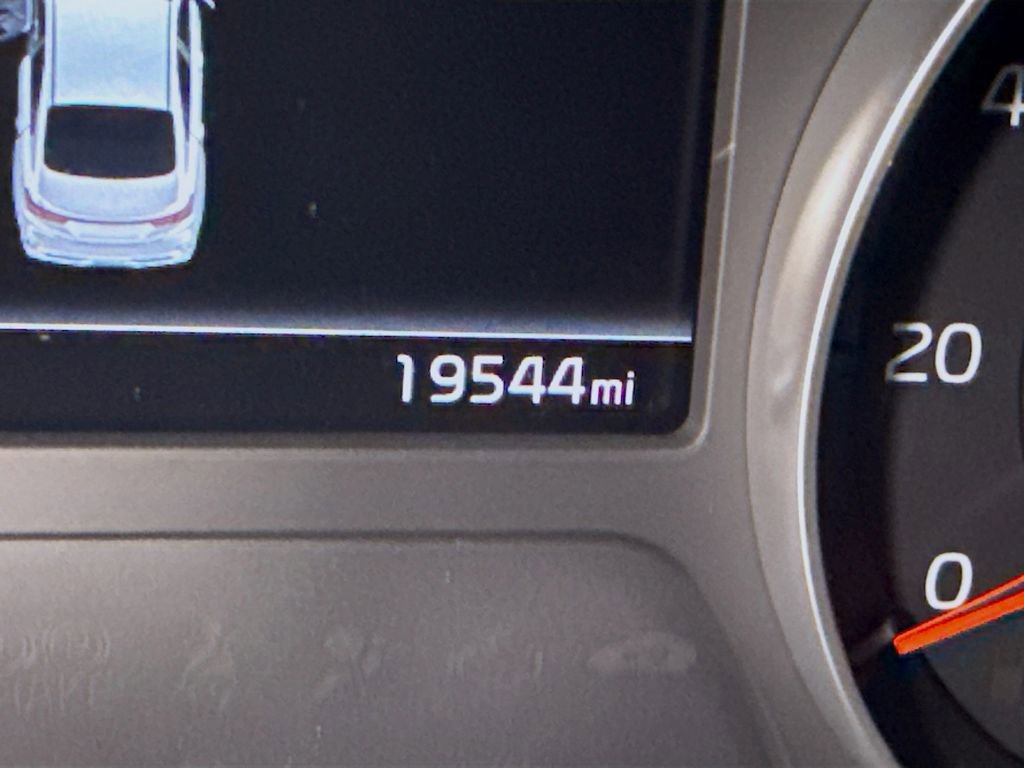 Used 2023 Kia Forte LXS image 4