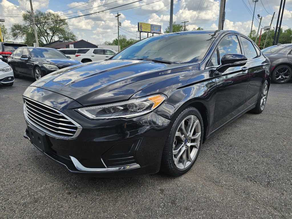 Used 2020 Ford Fusion SEL FWD image 8