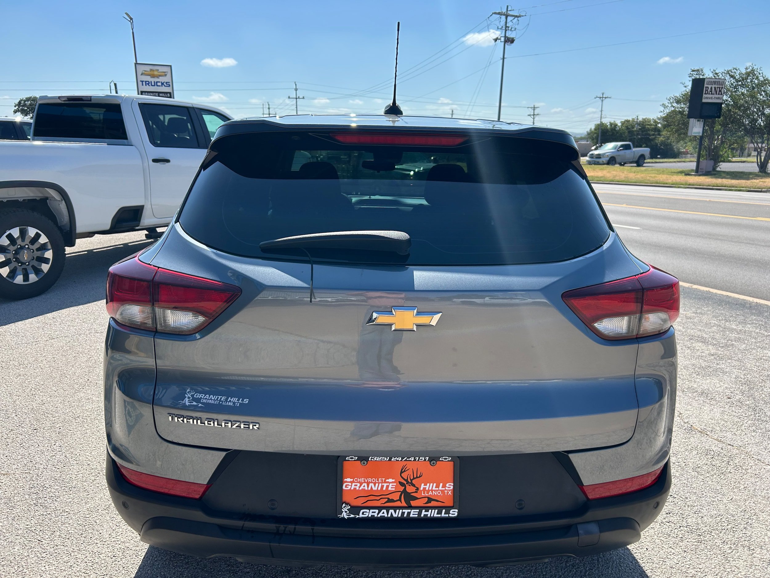 Used 2021 Chevrolet TrailBlazer LS FWD image 5