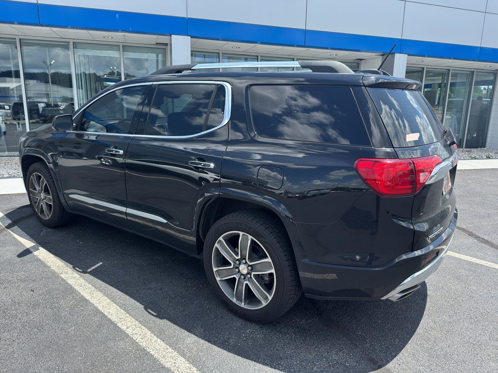 Used 2018 GMC Acadia Denali w/ Technology Package FWD image 6