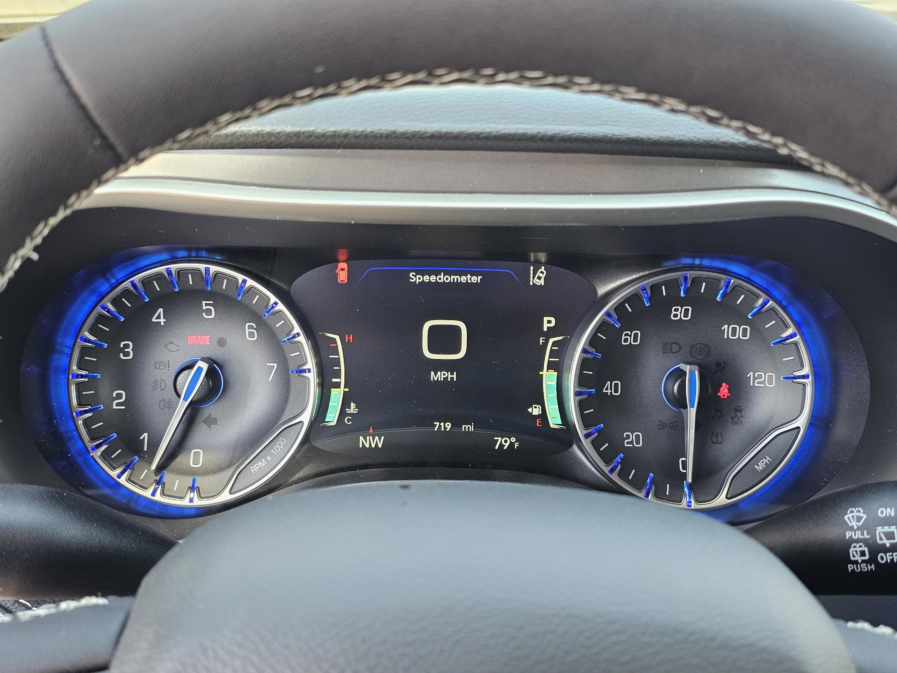 New 2026 Chrysler Pacifica Select w/ S Appearance Package image 23