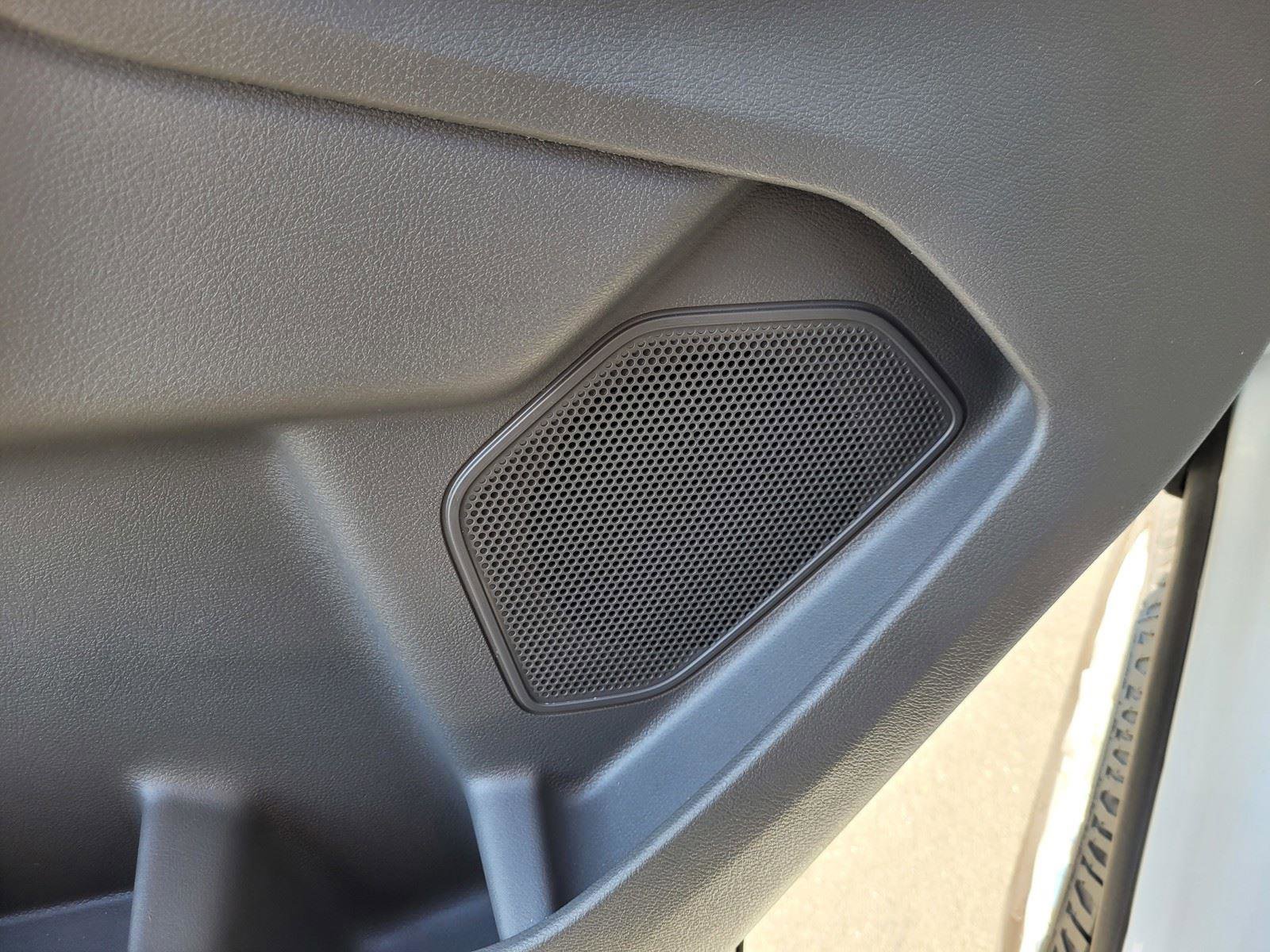 Used 2022 Ford Transit 350 XLT image 24