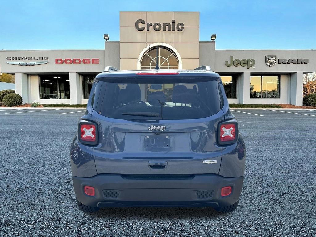 Used 2021 Jeep Renegade Latitude w/ Convenience Group image 4