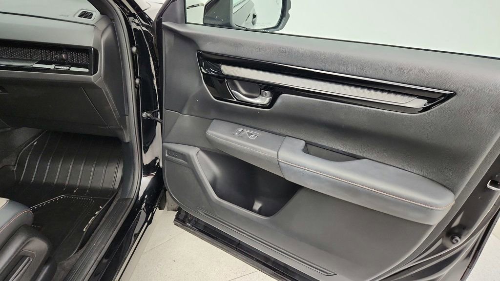 Used 2023 Honda CR-V Sport Touring image 27