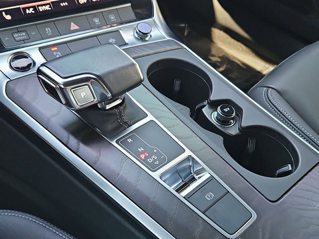 Used 2023 Audi A6 2.0T Premium w/ Convenience Package AWD/4WD image 16