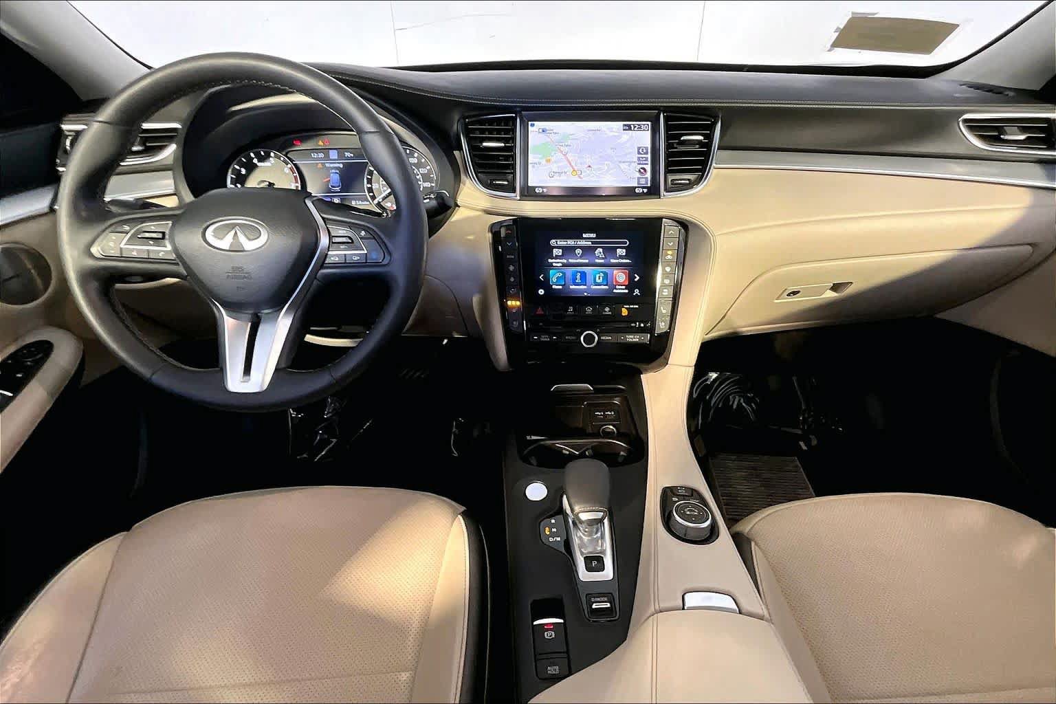 Used 2022 INFINITI QX50 Essential AWD/4WD image 16