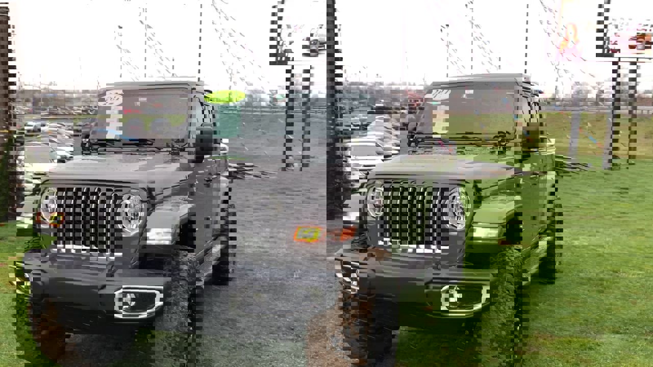 Used 2021 Jeep Gladiator Overland w/ Popular Equipment Package image 4