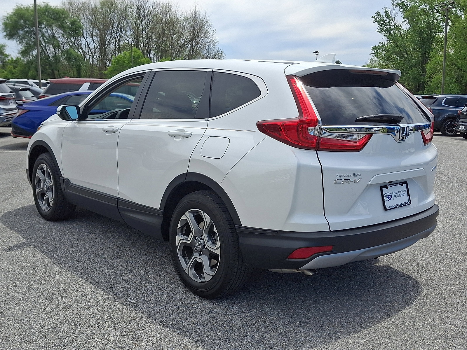 Used 2019 Honda CR-V EX image 4