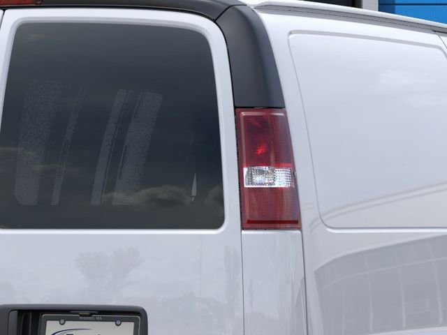 New 2026 Chevrolet Express 2500 w/ Driver Convenience Package RWD image 12