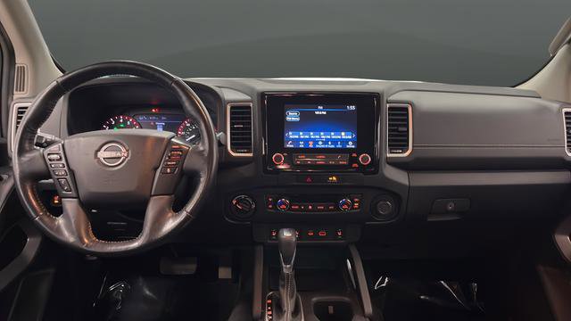 Used 2022 Nissan Frontier SV AWD/4WD image 11