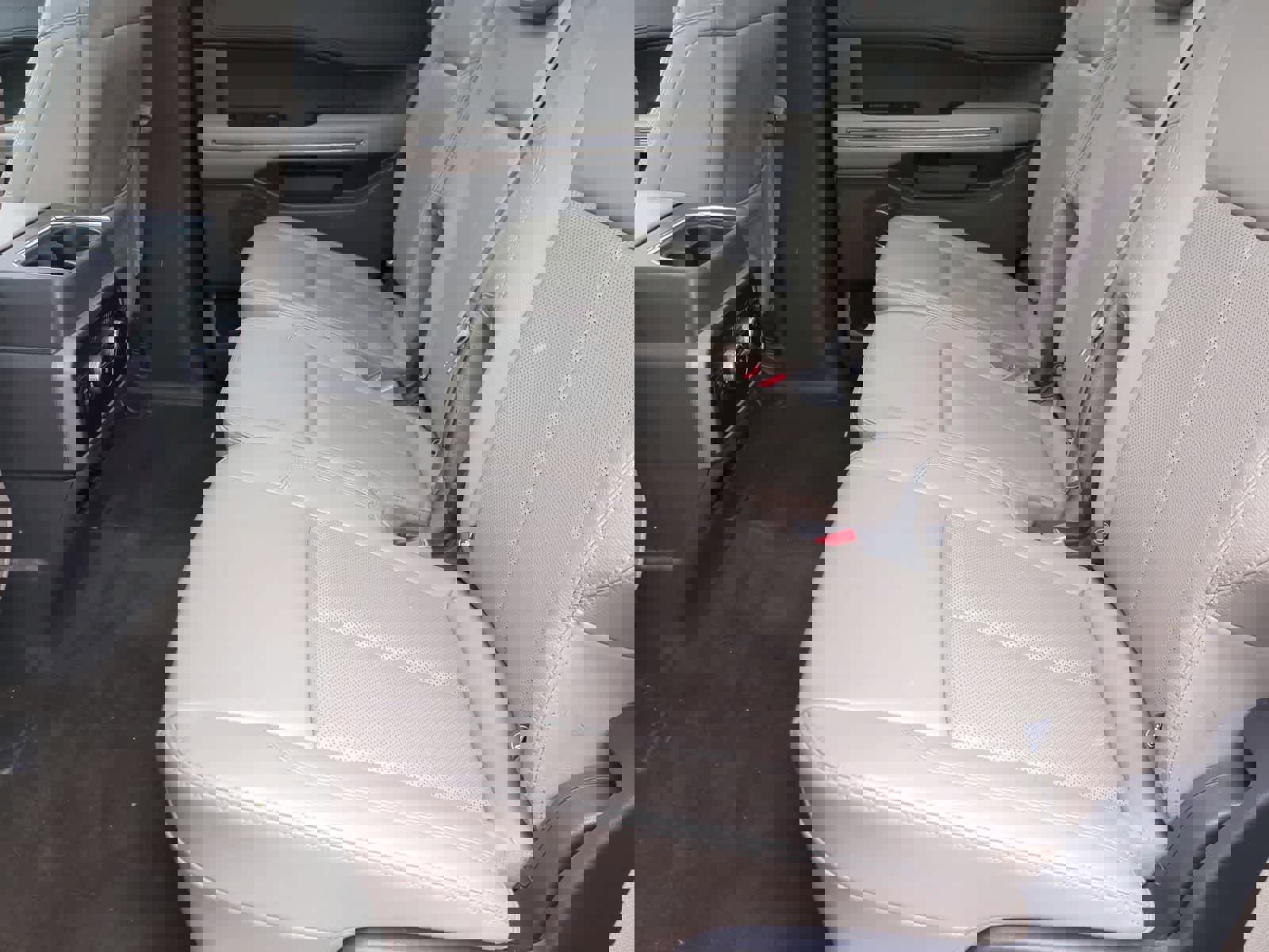 Used 2021 Ford Expedition XLT image 20