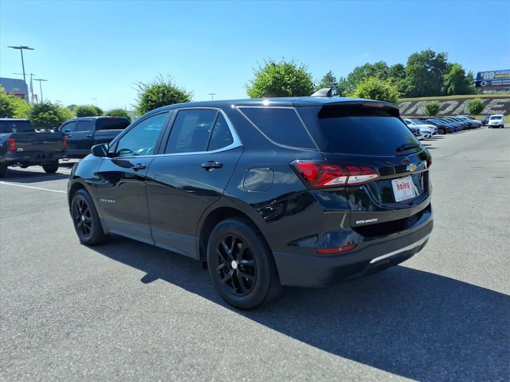Used 2023 Chevrolet Equinox LT w/ Driver Convenience Package FWD image 7