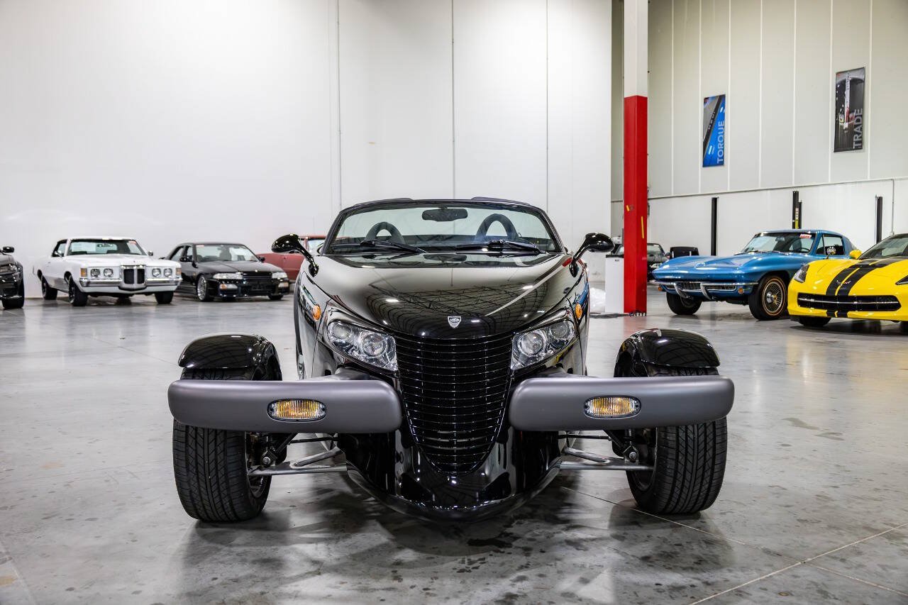 Used 1999 Plymouth Prowler RWD image 9