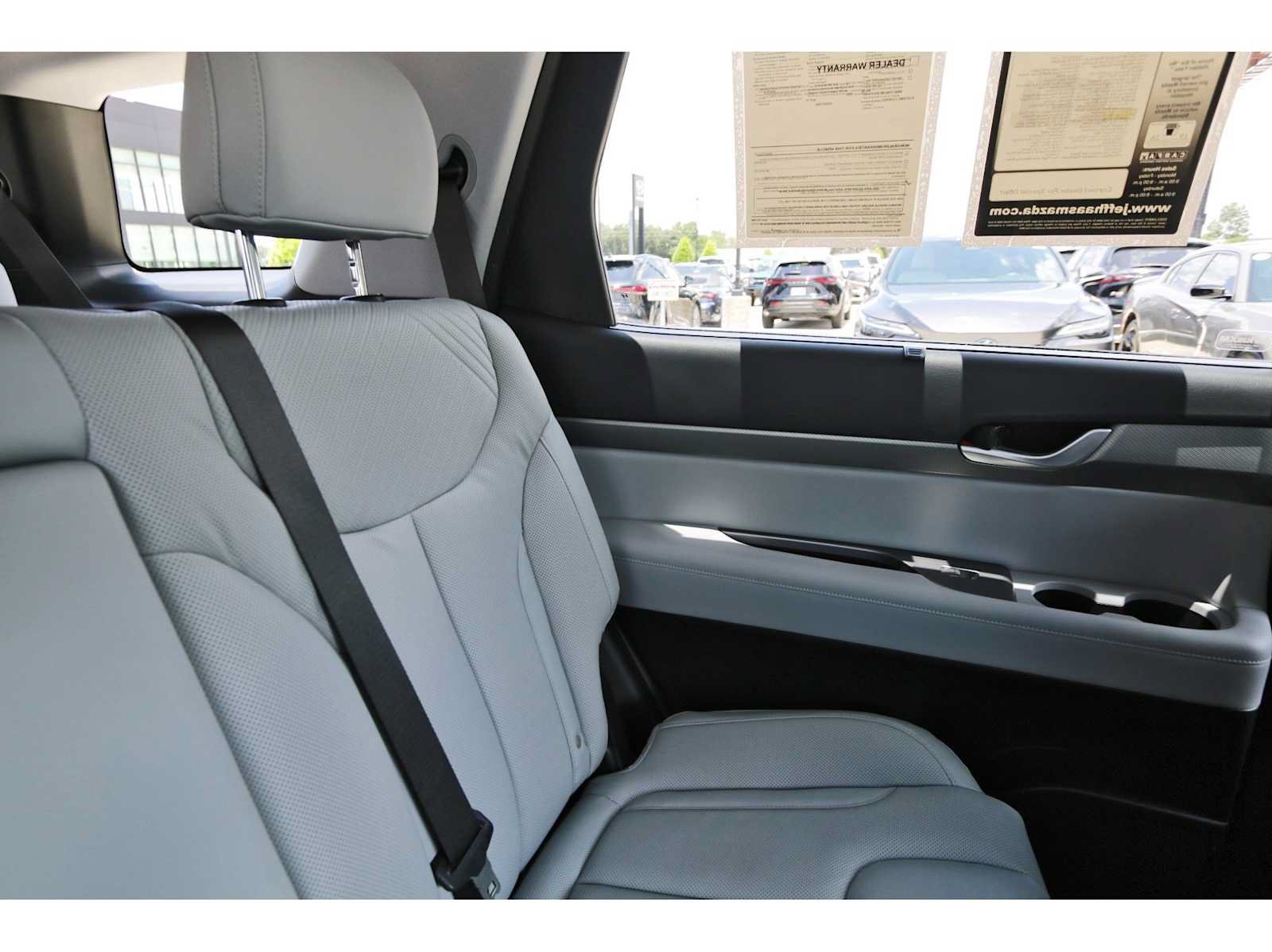 Used 2025 Hyundai Palisade SEL FWD image 10