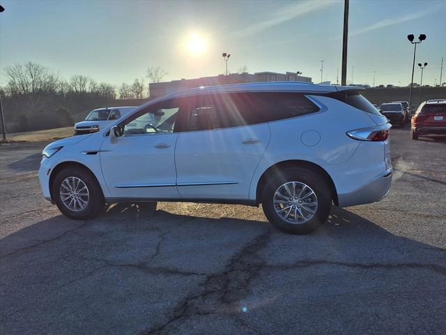 Used 2024 Buick Enclave Premium image 29