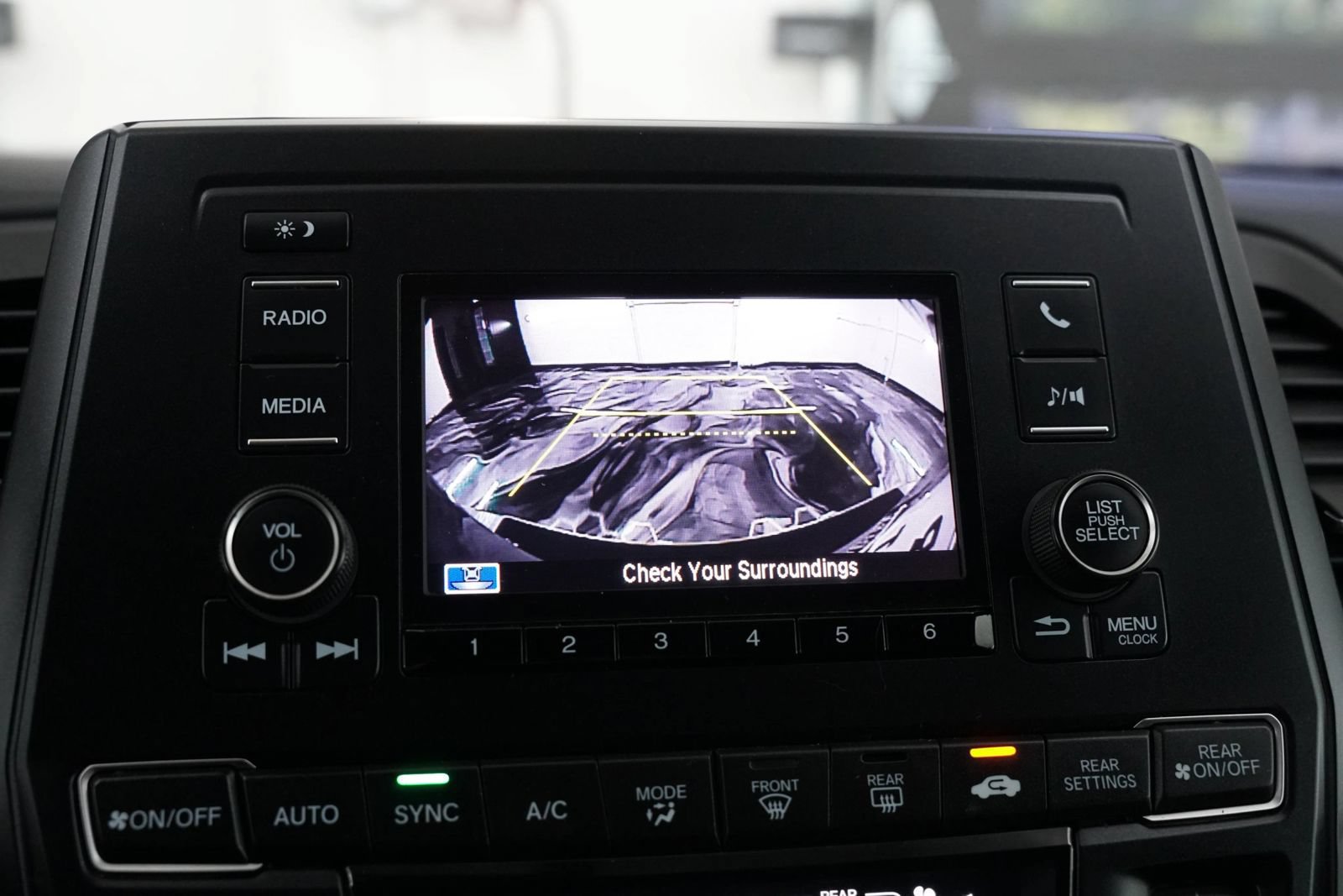 Used 2019 Honda Odyssey LX image 25