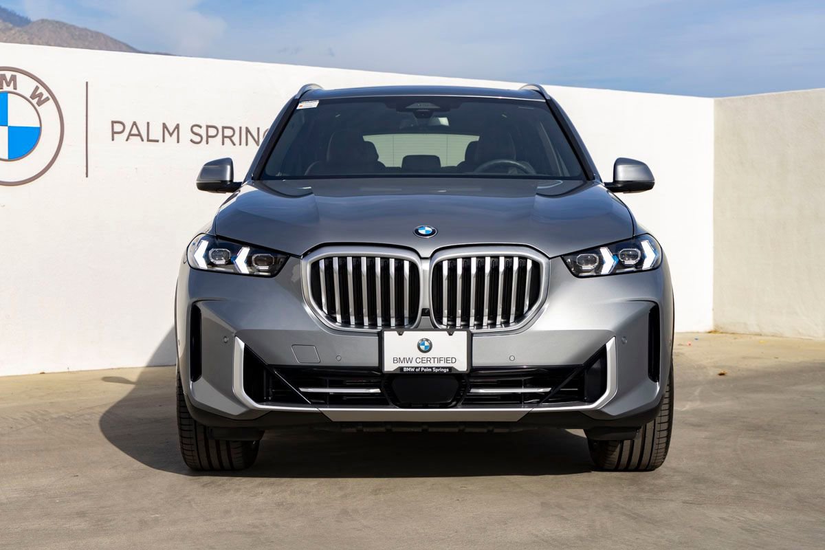 Certified 2024 BMW X5 sDrive40i w/ Premium Package image 4