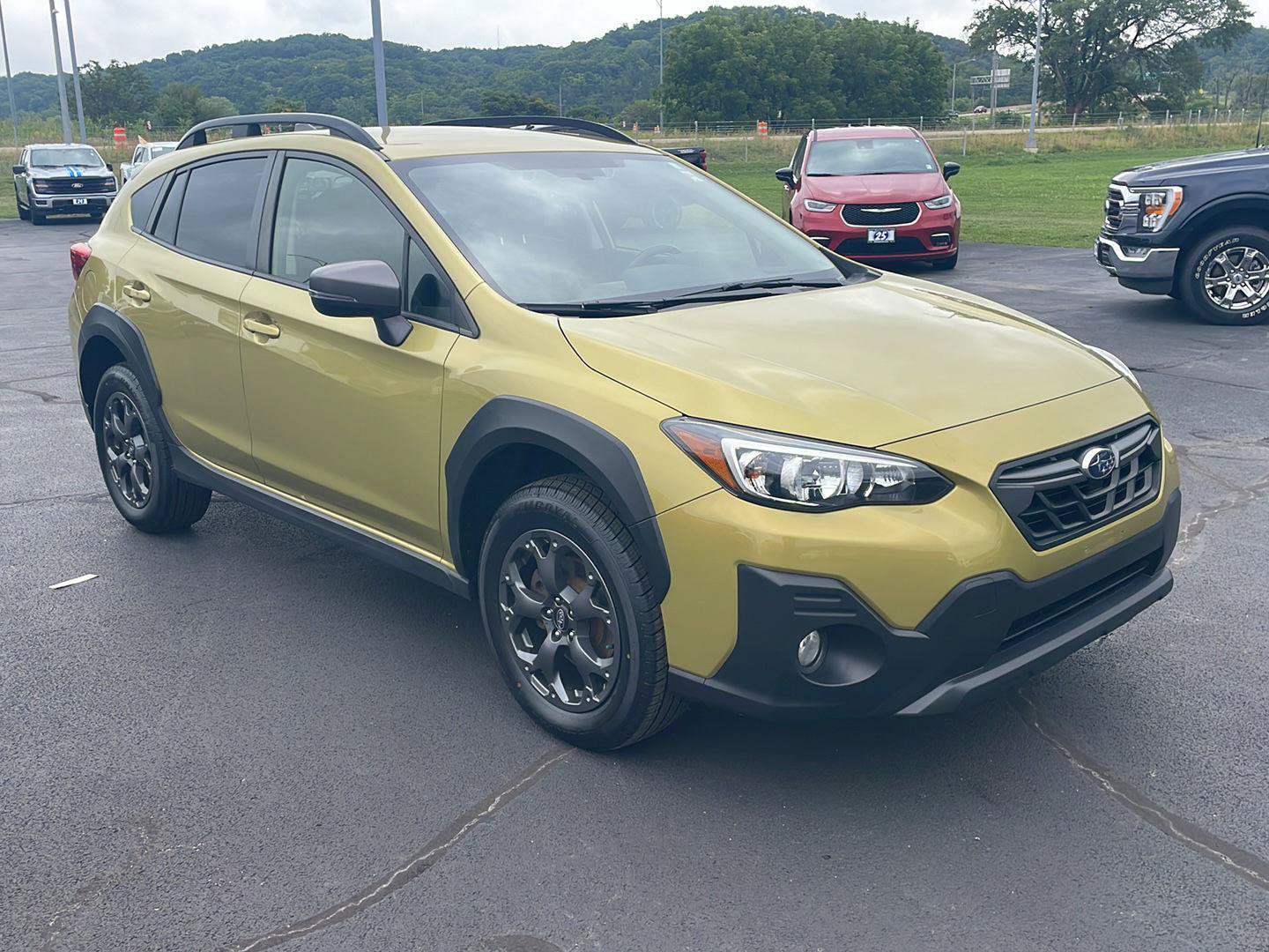 Used 2023 Subaru Crosstrek 2.5i Sport AWD/4WD image 7