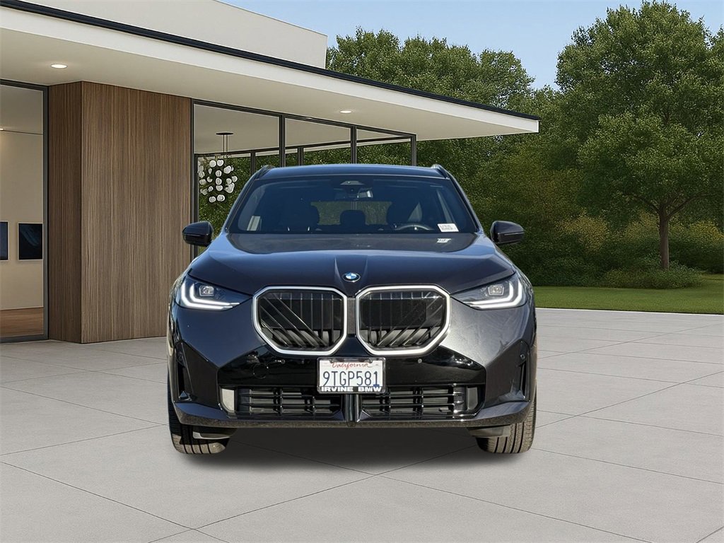 Used 2025 BMW X3 xDrive30i w/ M Sport Package image 3