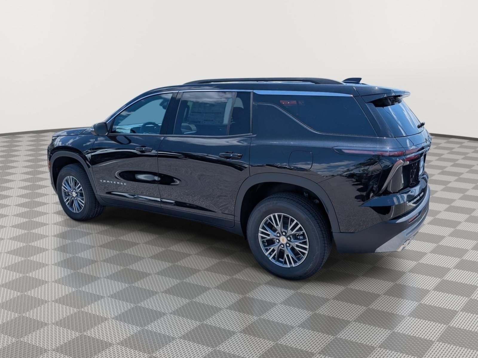 New 2026 Chevrolet Traverse LT w/ Driver Confidence Package AWD/4WD image 2