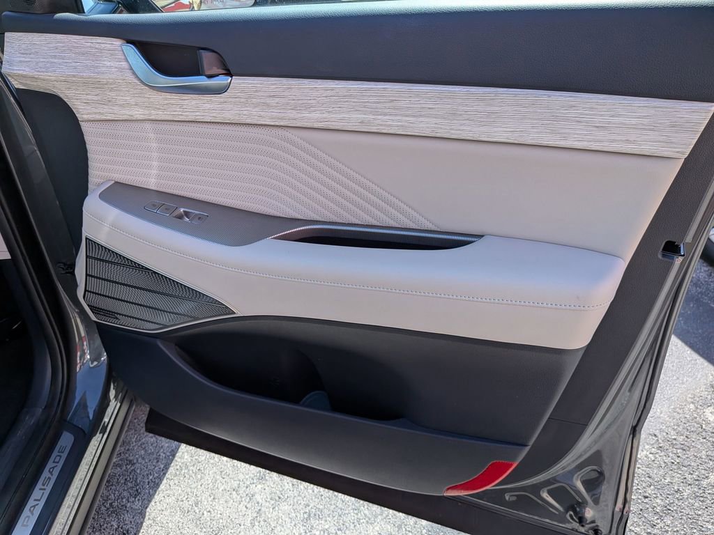 Used 2025 Hyundai Palisade Calligraphy AWD/4WD image 28
