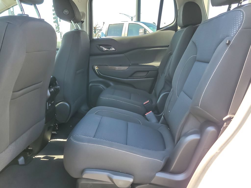 Certified 2023 GMC Acadia SLE w/ Driver Convenience Package AWD/4WD image 8