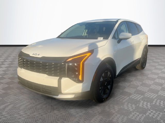 New 2027 Kia Sportage LX FWD image 3