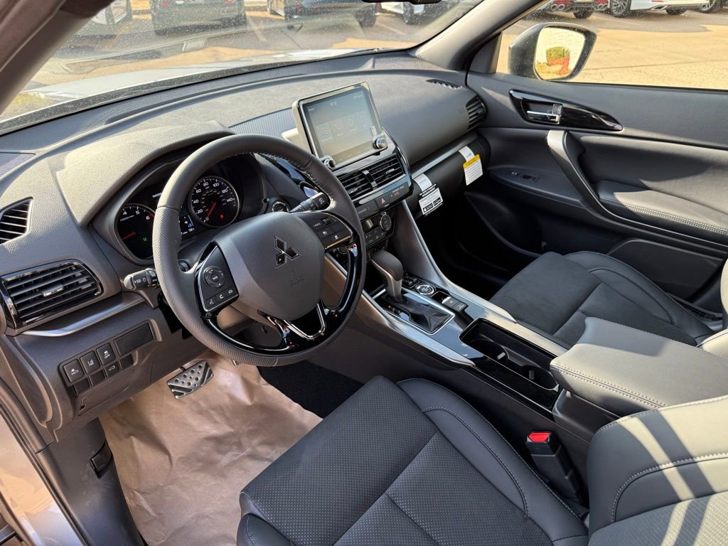 New 2026 Mitsubishi Eclipse Cross Black Edition image 18