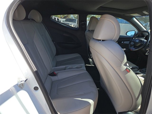 Used 2020 Hyundai Veloster Turbo Ultimate image 11