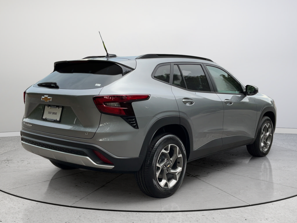 New 2026 Chevrolet Trax LT FWD image 7