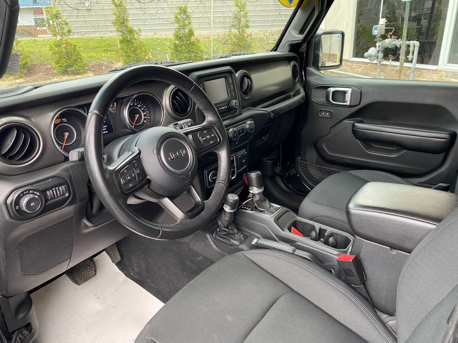 Used 2019 Jeep Wrangler Unlimited Sport S AWD/4WD image 7