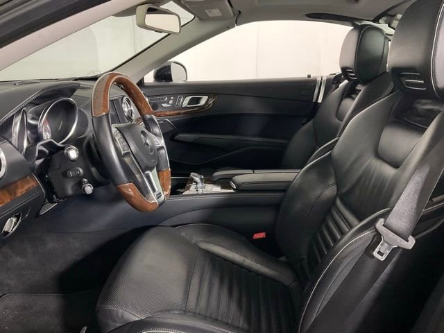 Used 2013 Mercedes-Benz SL 550 image 24