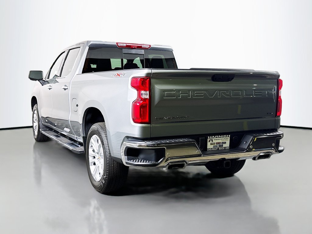 New 2026 Chevrolet Silverado 1500 LTZ w/ LTZ Premium Package AWD/4WD image 5