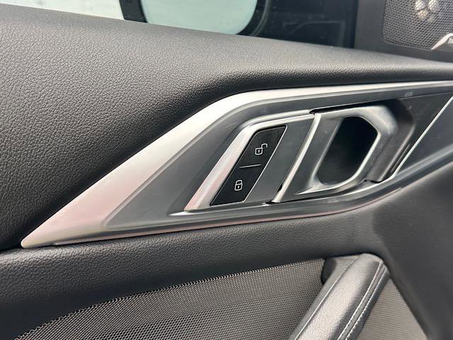 Certified 2024 BMW 440i xDrive Coupe w/ Premium Package image 18