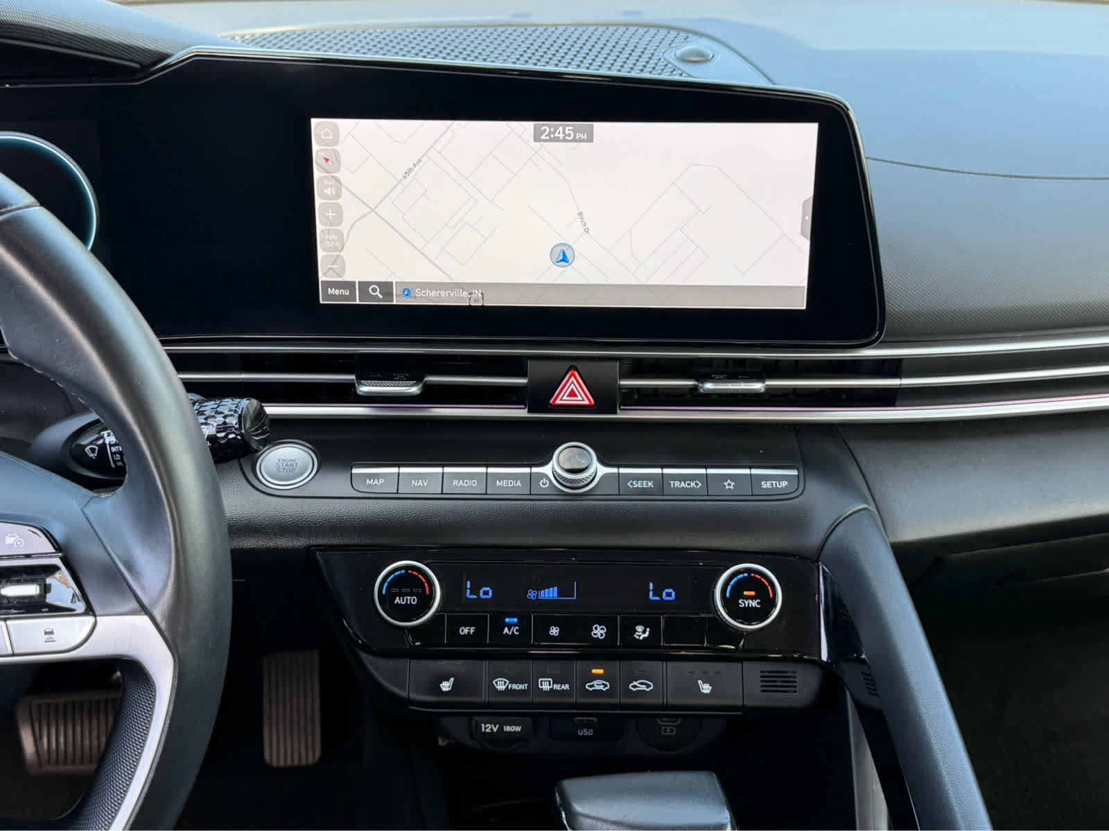 Used 2024 Hyundai Elantra Limited FWD image 16