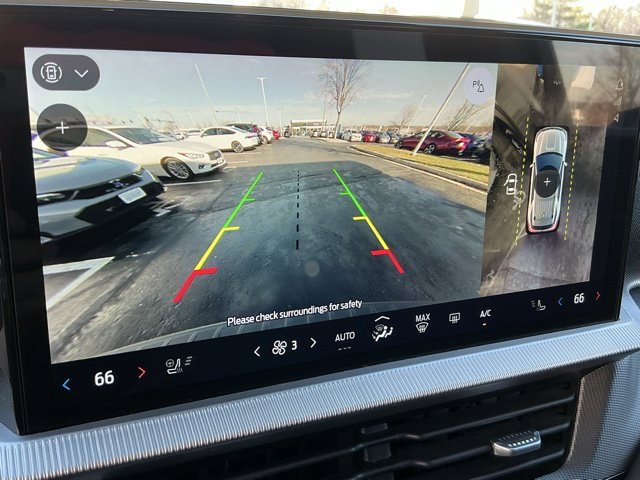 Used 2025 Ford Explorer ST-Line w/ ST-Line Street Pack image 27