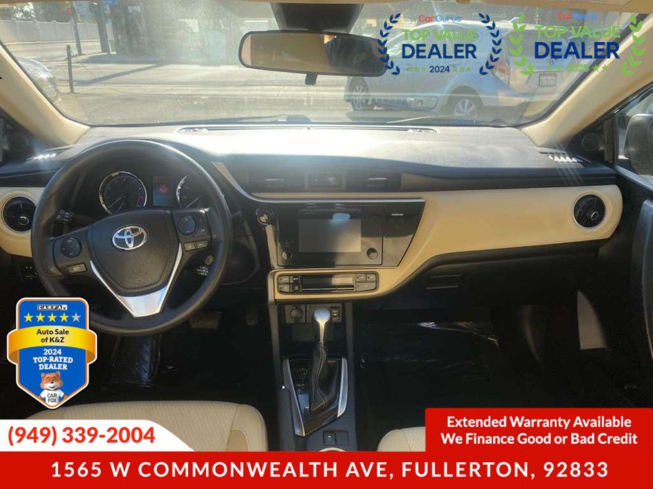Used 2017 Toyota Corolla LE FWD image 30