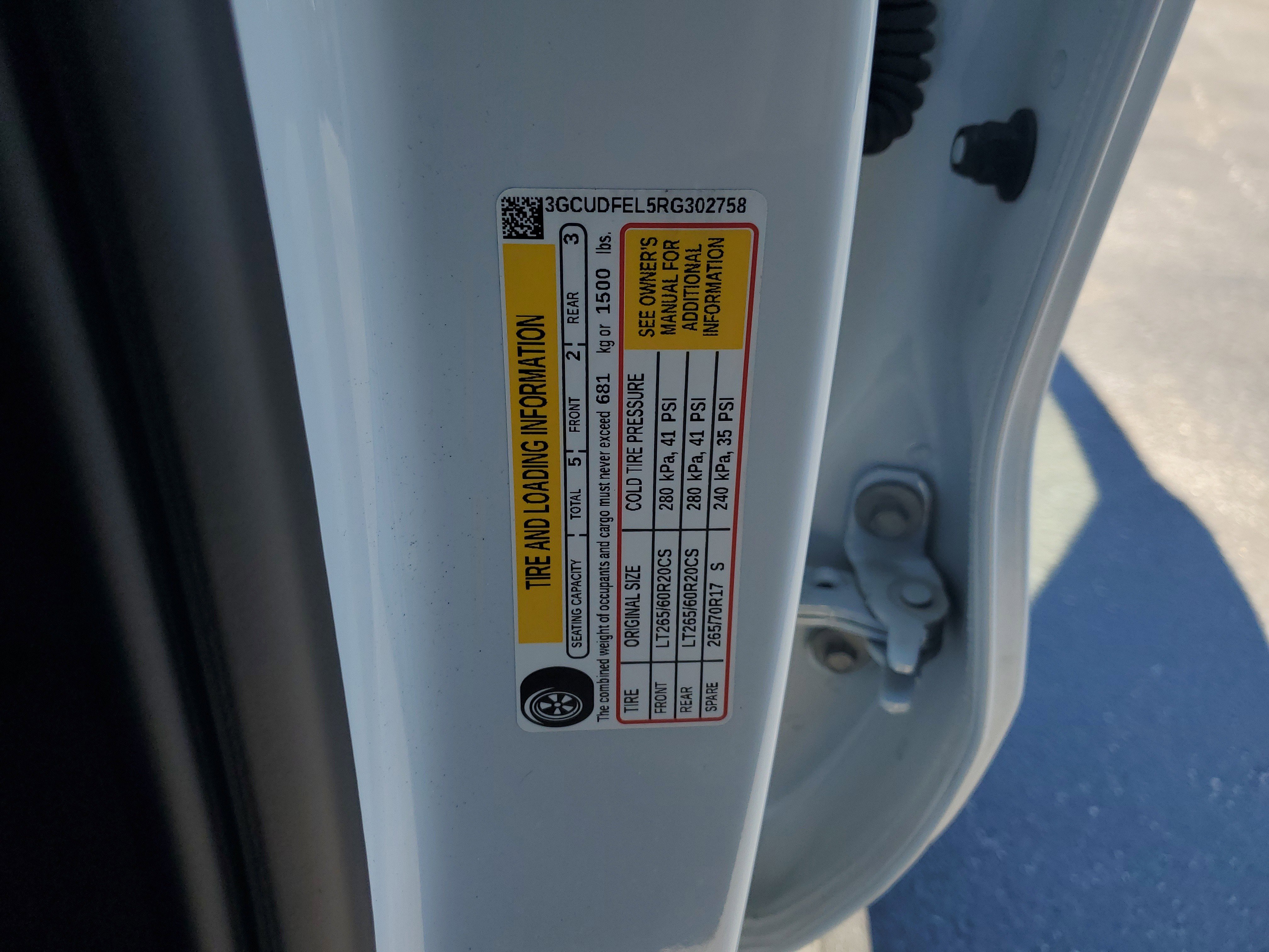 Used 2024 Chevrolet Silverado 1500 LT Trail Boss w/ Convenience Package II image 31