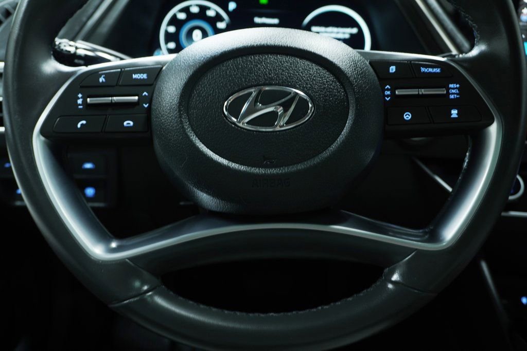Certified 2023 Hyundai Sonata SEL w/ Convenience Package image 16