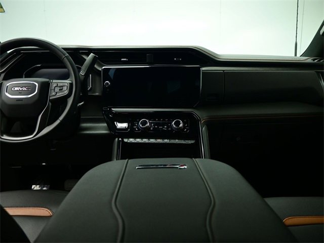 Used 2024 GMC Sierra 3500 AT4 w/ AT4 Premium Plus Package image 11