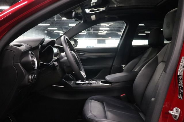 Used 2022 Alfa Romeo Stelvio Ti w/ Active Assist Plus Package image 11