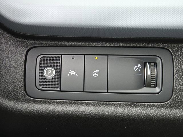 New 2027 Chevrolet Bolt RS w/ Technology Package FWD image 12