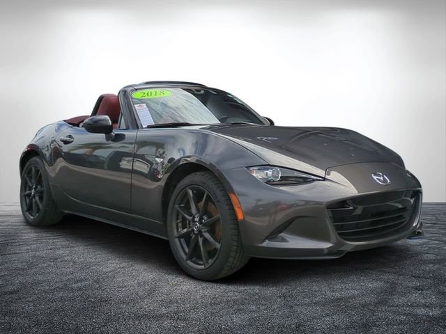 Used 2018 MAZDA MX-5 Miata Club video 1