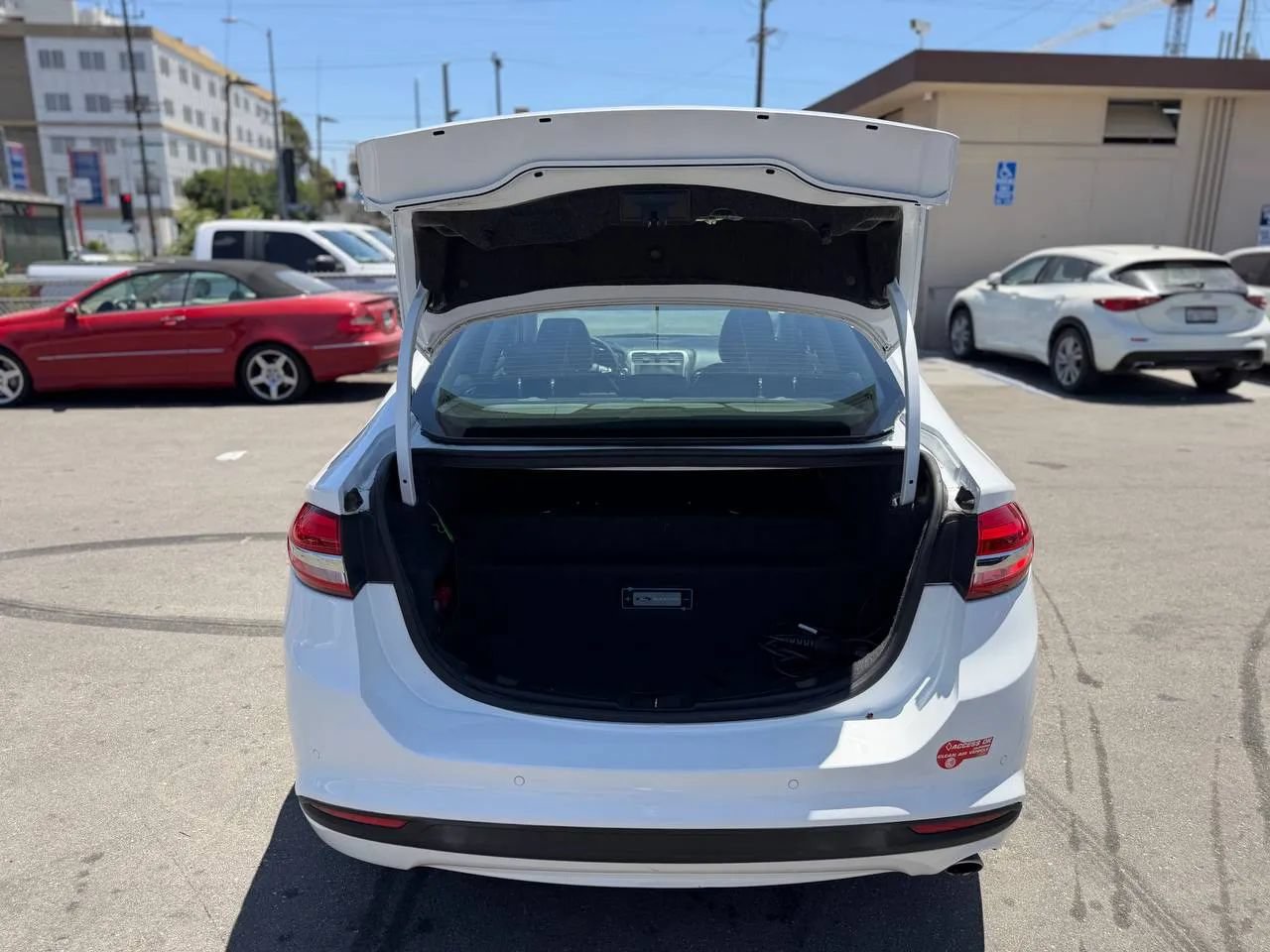 Used 2018 Ford Fusion Energi SE FWD image 27