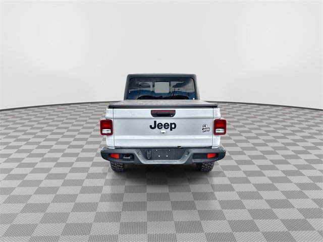 Used 2023 Jeep Gladiator Willys image 7