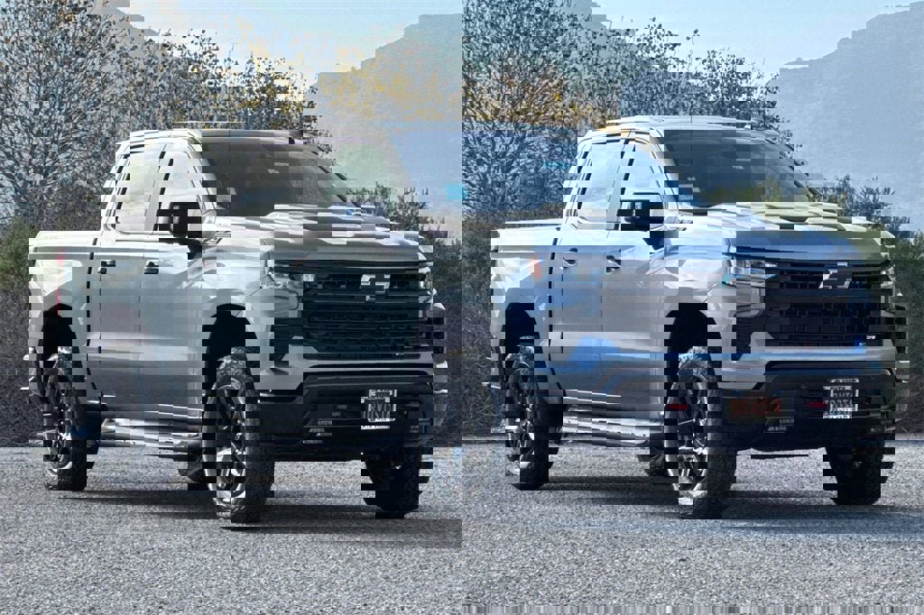 New 2026 Chevrolet Silverado 1500 LT Trail Boss w/ LT Trail Boss Premium Package image 2